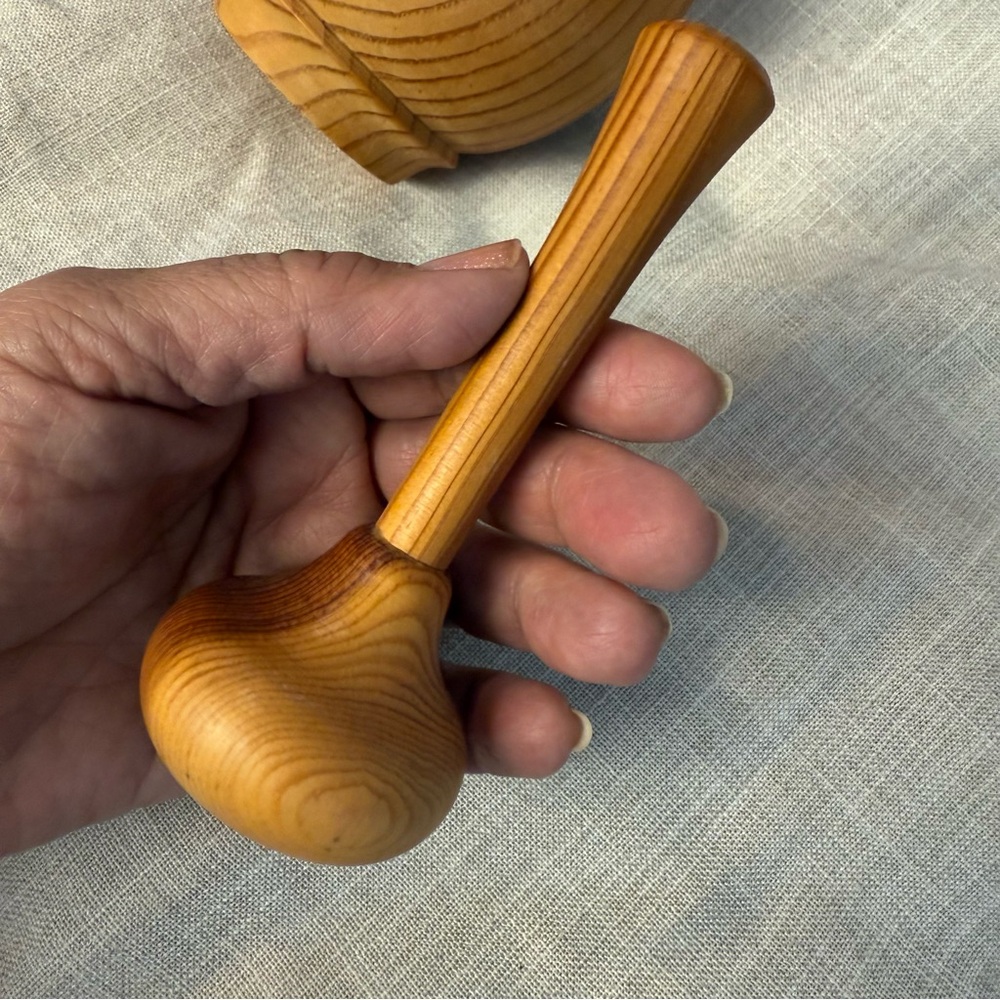 Brown Wooden Mortar and Pestle, Portugal - Picture 7 of 7